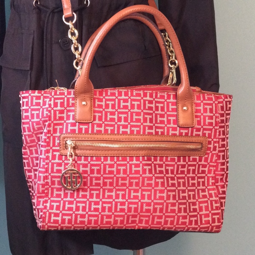 Tommy Hilfiger Crossbody Bag